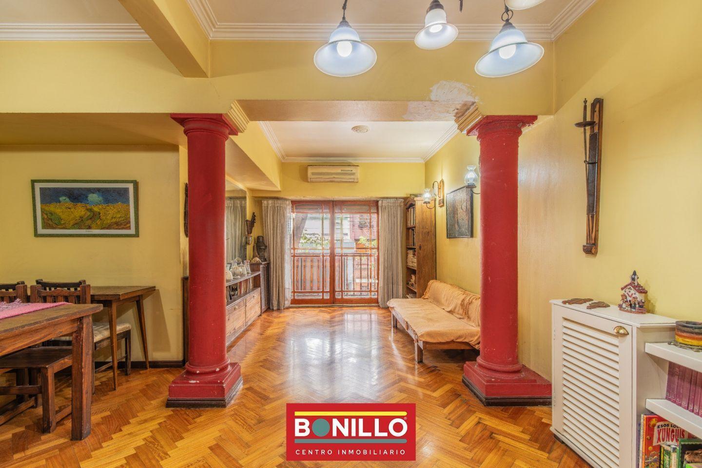 Foto de PH 4 ambientes venta Villa Pueyrredón, imagen 3