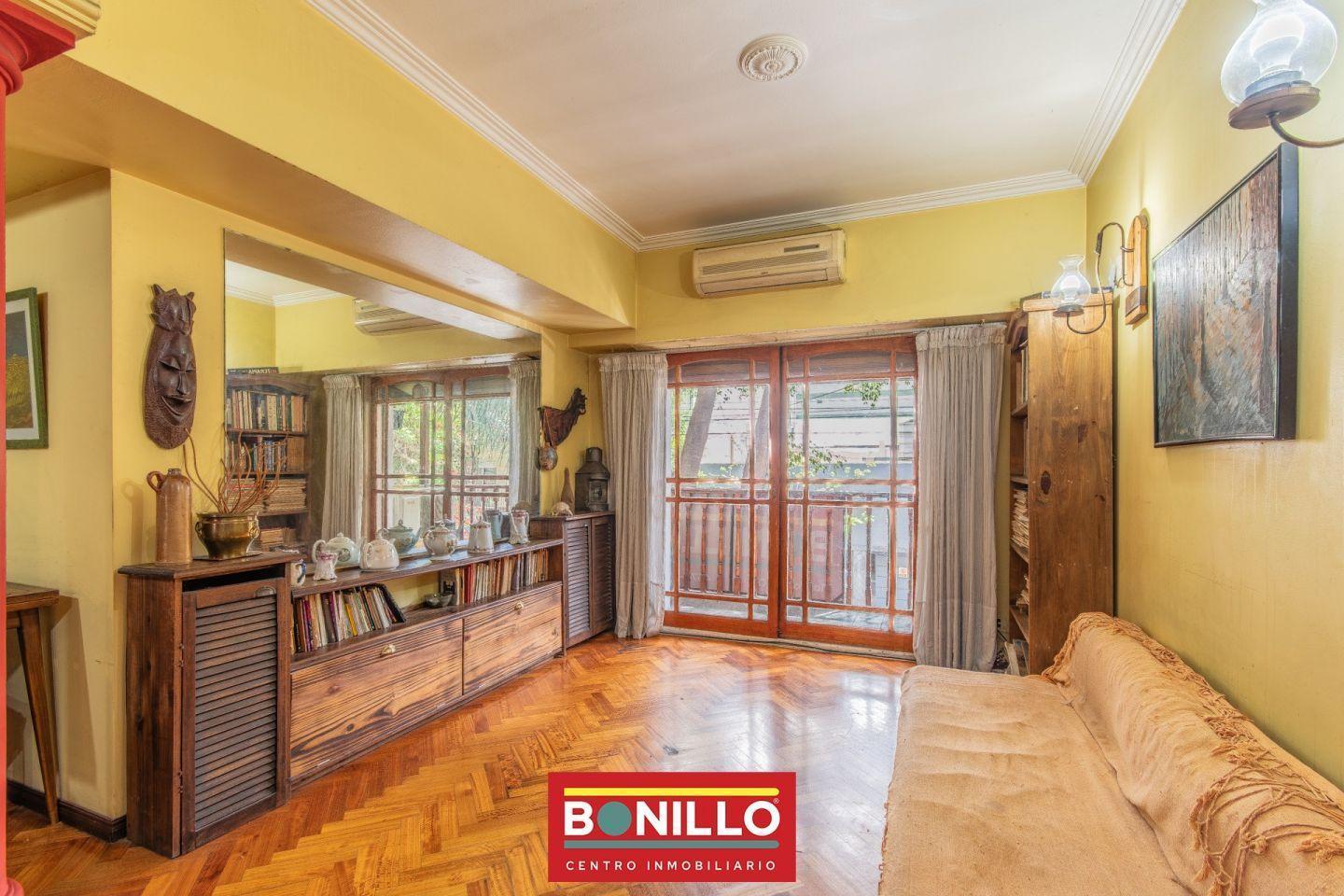 Foto de PH 4 ambientes venta Villa Pueyrredón, imagen 4