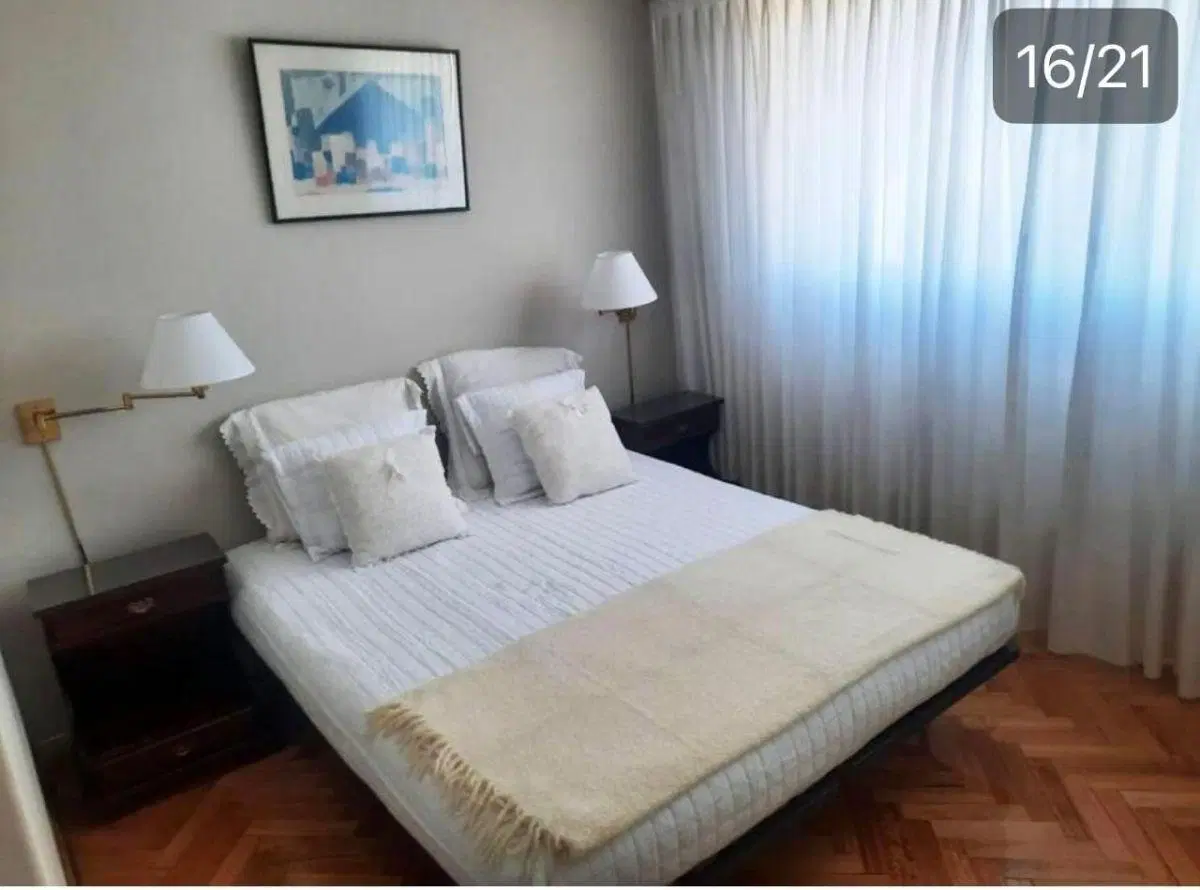 4 DORMITORIOS AMOBLADO Y EQUIPADO CON BALCON Y VISTA AL POLO
CAPACIDAD HASTA 5 PERSONAS 5