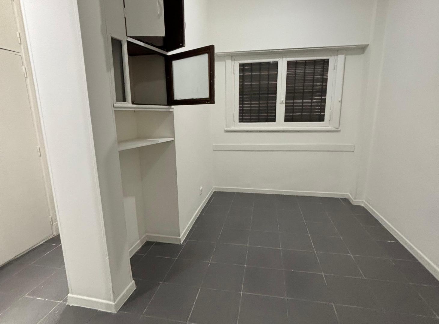 Foto de ALQUILER – 1 AMBIENTE – ZONA GÜEMES, imagen 1
