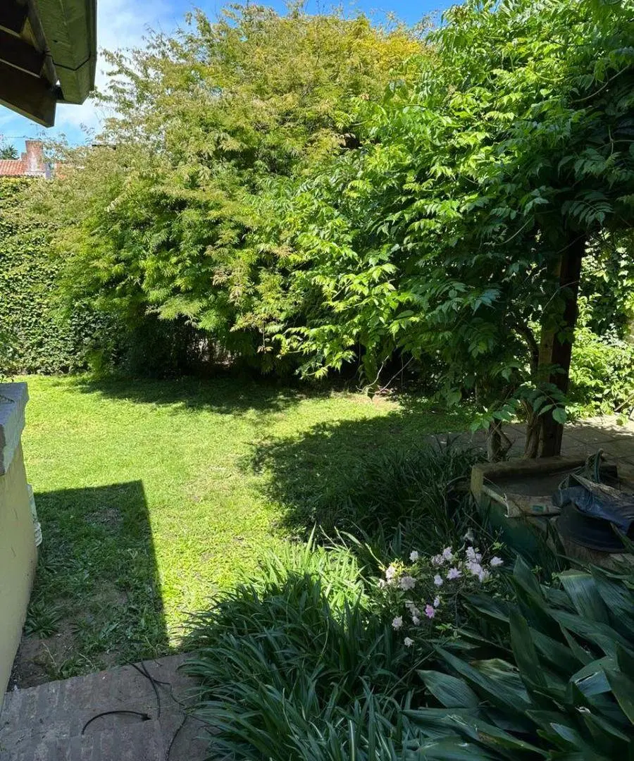 Casa en hurlingham, Parque Johnston, 4 habitaciones, APTA CREDITO! Impecable. 8