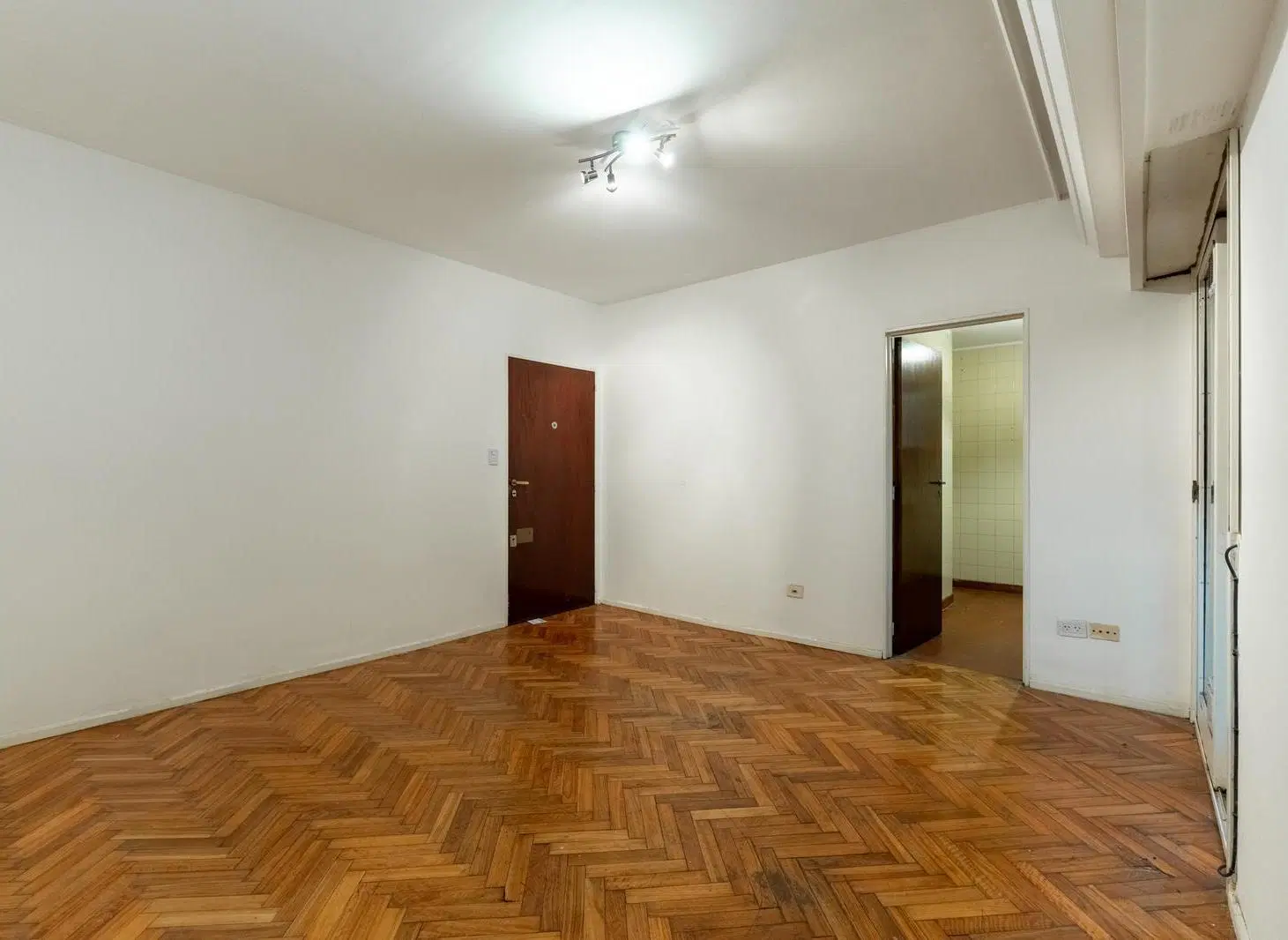 Departamento de 2 ambientes en venta en Caballito 3