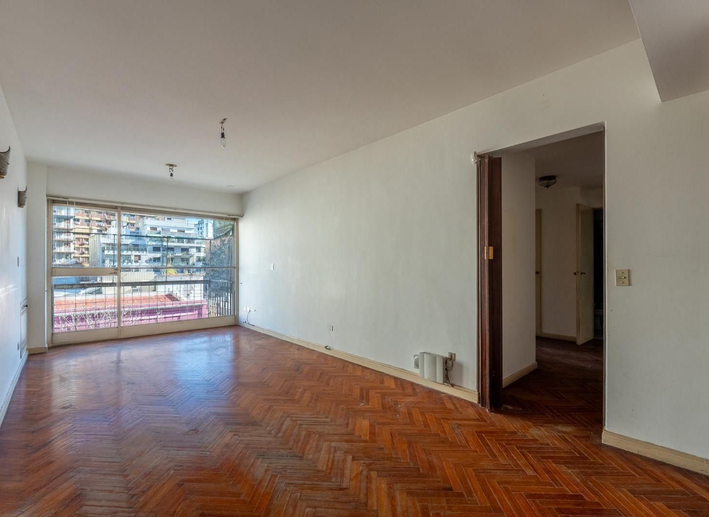 Foto de Semipiso de 5 ambientes con balcón y cochera en venta en Caballito, imagen 1