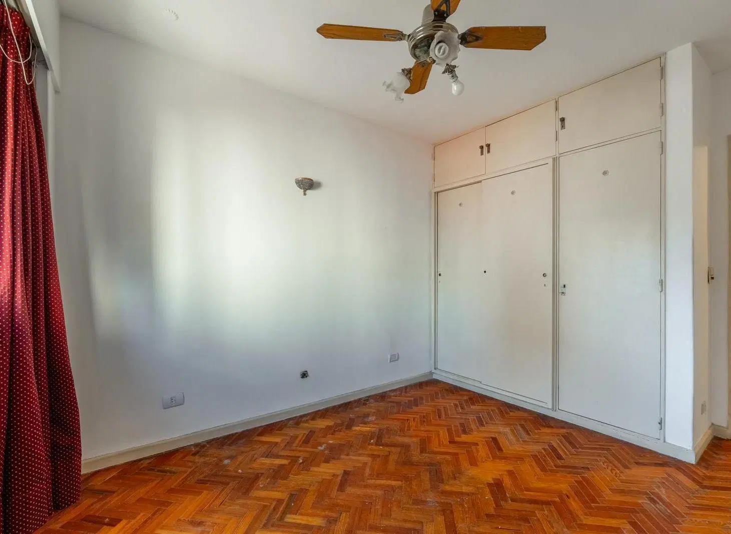 Semipiso de 5 ambientes con balcón y cochera en venta en Caballito 5