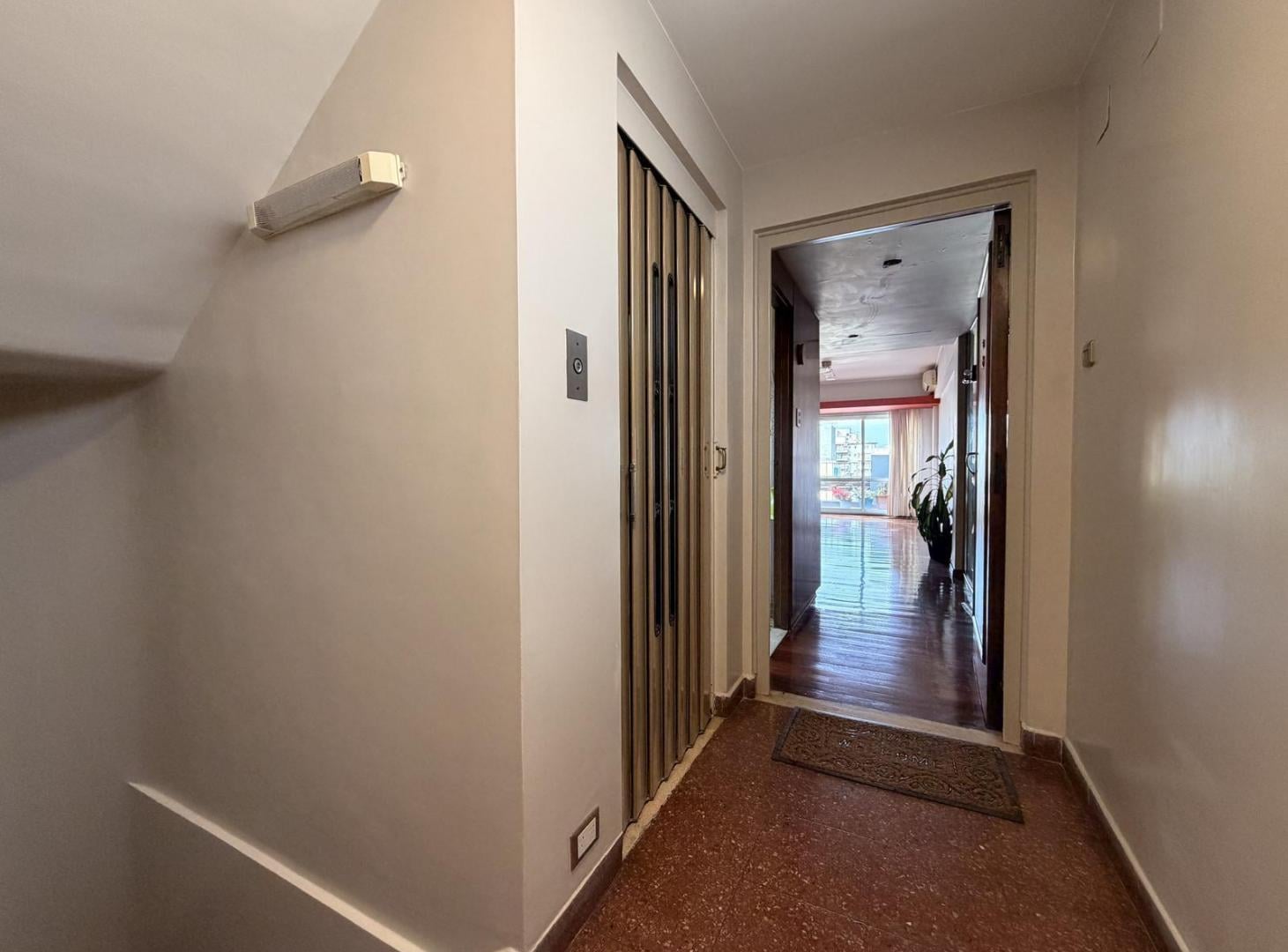 Foto de Departamento de 3 ambientes con balcón terraza y parrilla en alquiler, imagen 1