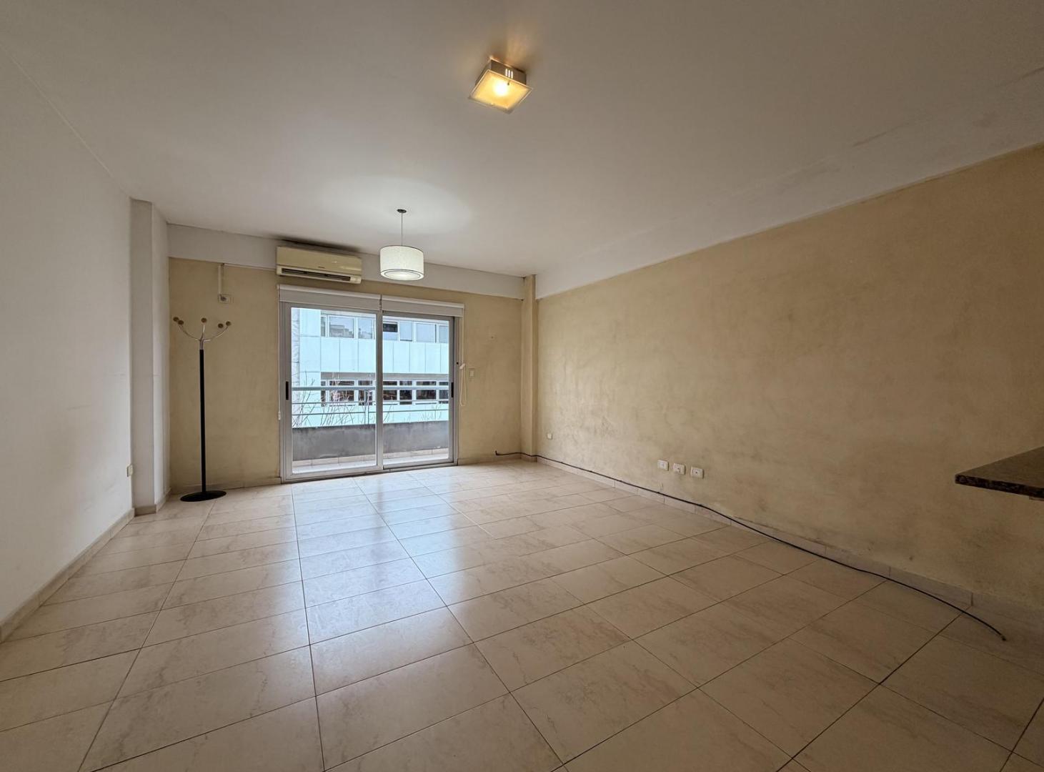 Foto de Departamento de 1 ambiente amplio con balcón en alquiler en Villa Crespo, imagen 4