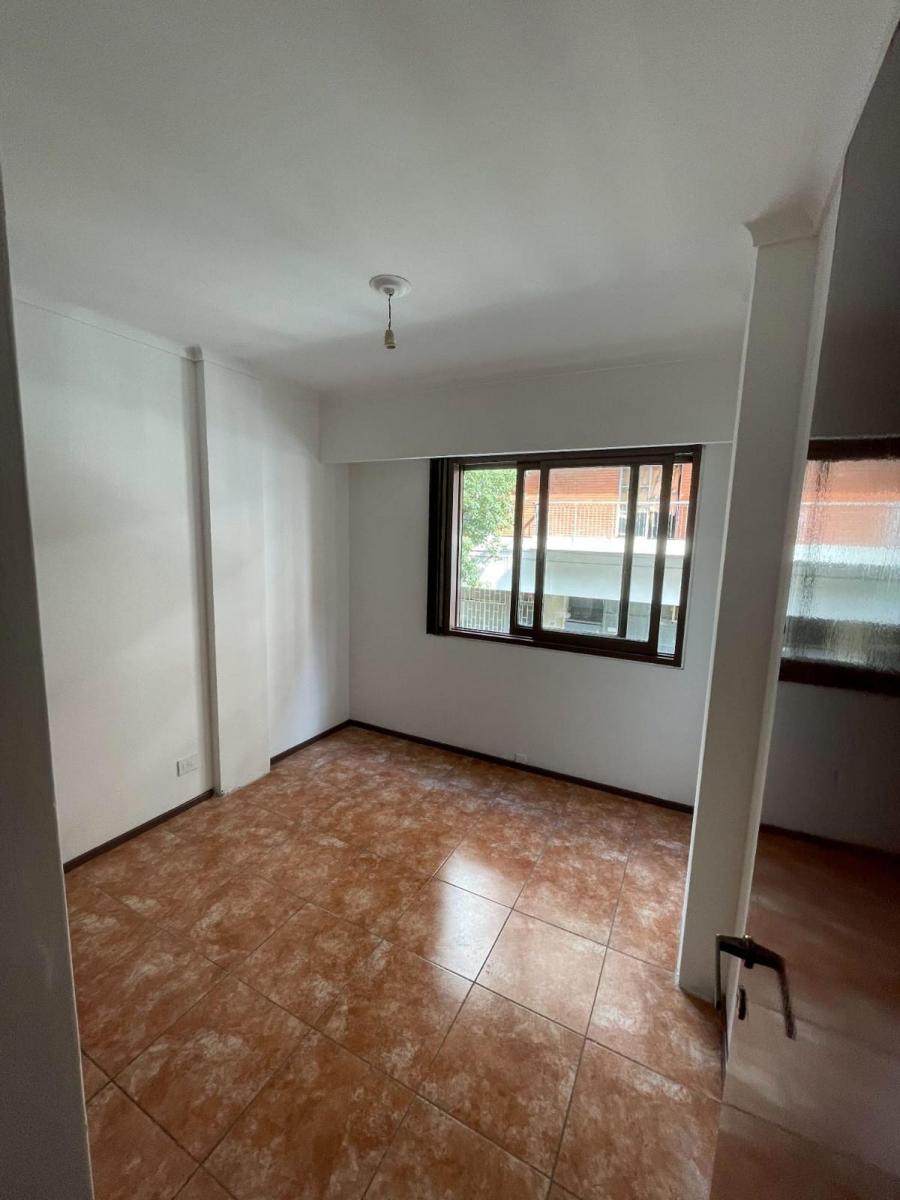Venta Departamento 3 Dorm. Centro Cordoba 4