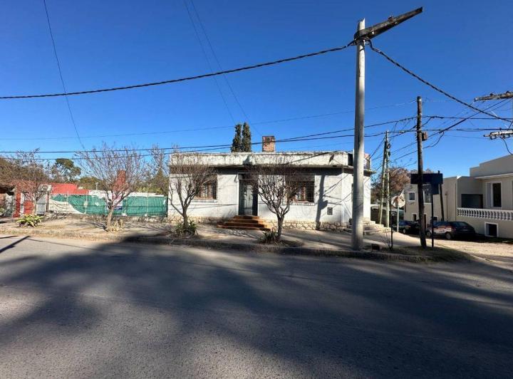 VENTA CASONA IDEAL INVERSION VILLA ALLENDE CORDOBA 4