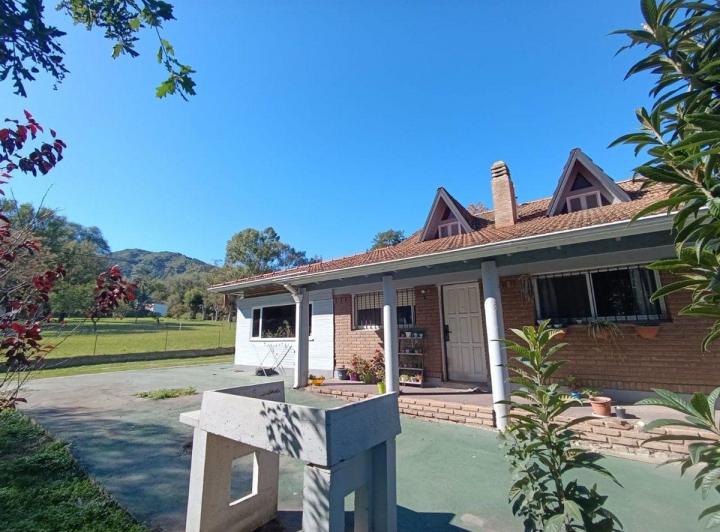 Venta de casa y 2 cabañas Sta Rosa de Calamuchita 2