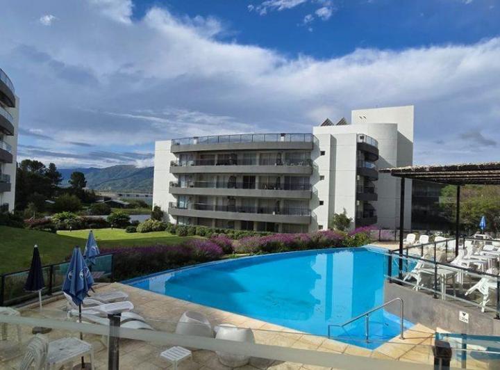 DEPARTAMENTO CATEGORIA VENETO VILLAGE Bº PRIVADO 1