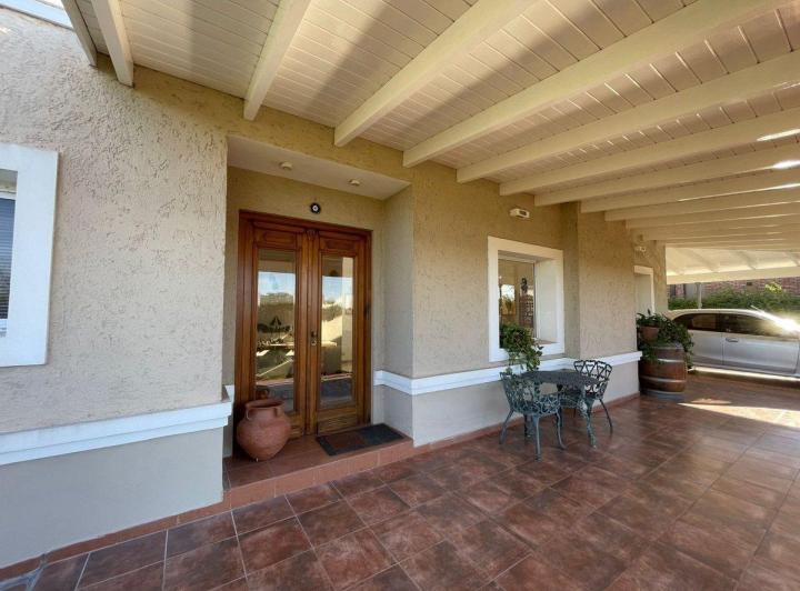 Venta hermosa casa en country 4 Hojas Mendiolaza 2