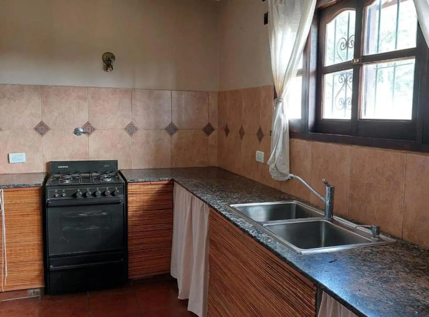 VENTA CASA EN LA GRANJA APTA CREDITO 2