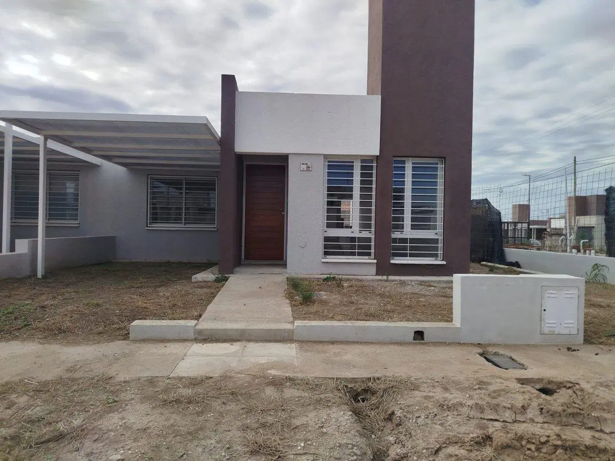 ALQUILER CASA 2 HABITACIONES UNIVERSITARIO DE HORI 4