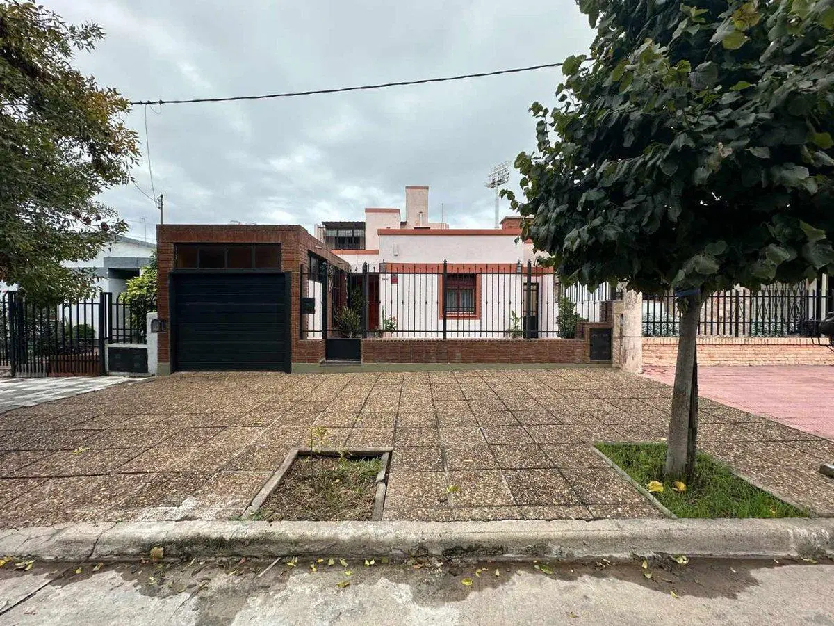 VENTA CASA 3 DORMITORIOS ALTA CORDOBA CORDOBA 3