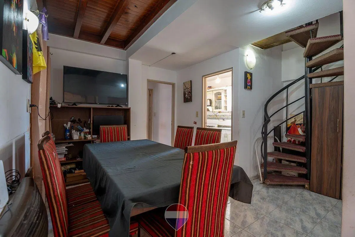 SE VENDE PISO COMPLETO 3 DORMITORIOS NUEVA CORDOBA 5