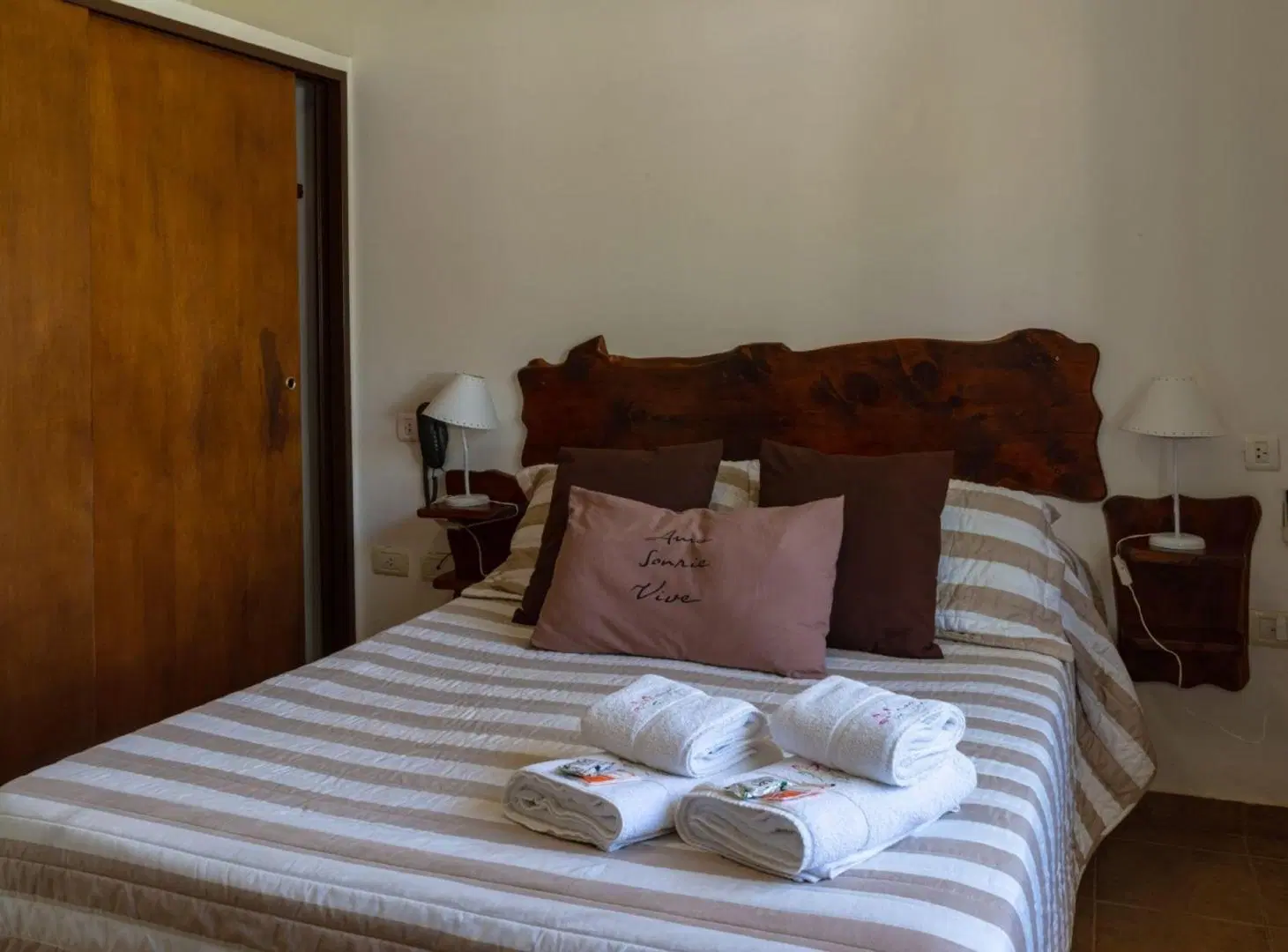 POSADA HOTEL EN VENTA VILLA GRAL BELGRANO 18 HABIT 3