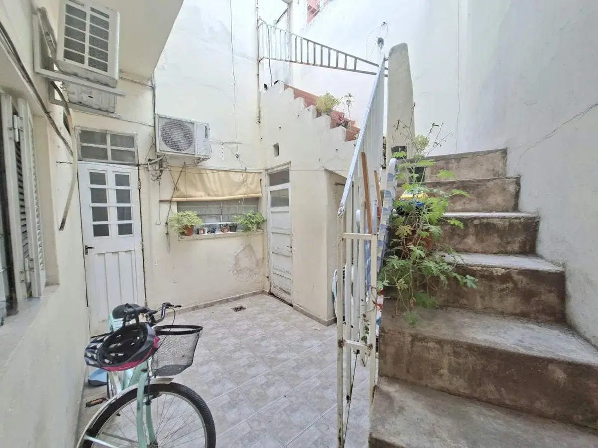 VENTA CASA 2 DORMI + DPTO 2 DORM, ALBERDI CORDOBA 3
