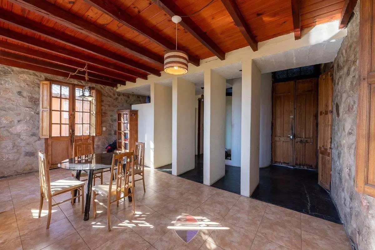VENTA CASA 4 DORMI  EL TALAR MENDIOLAZA CORDOBA 2