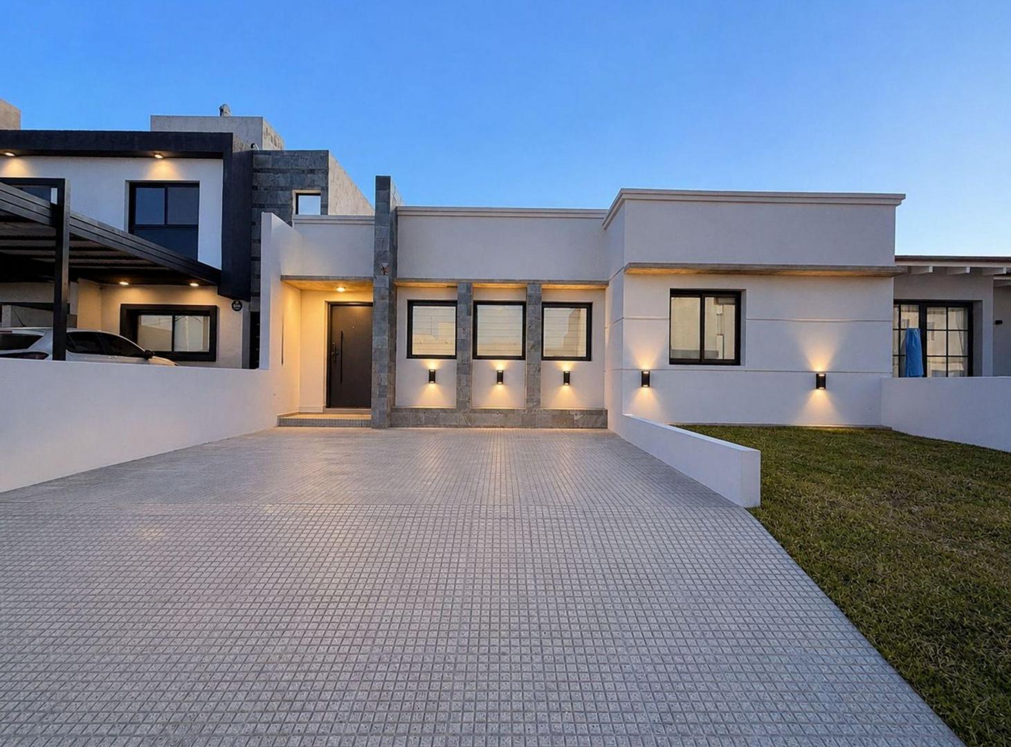 VENTA CASA 3 DORMITORIOS ETAPA 3 MALAGUEÑO DOCTA