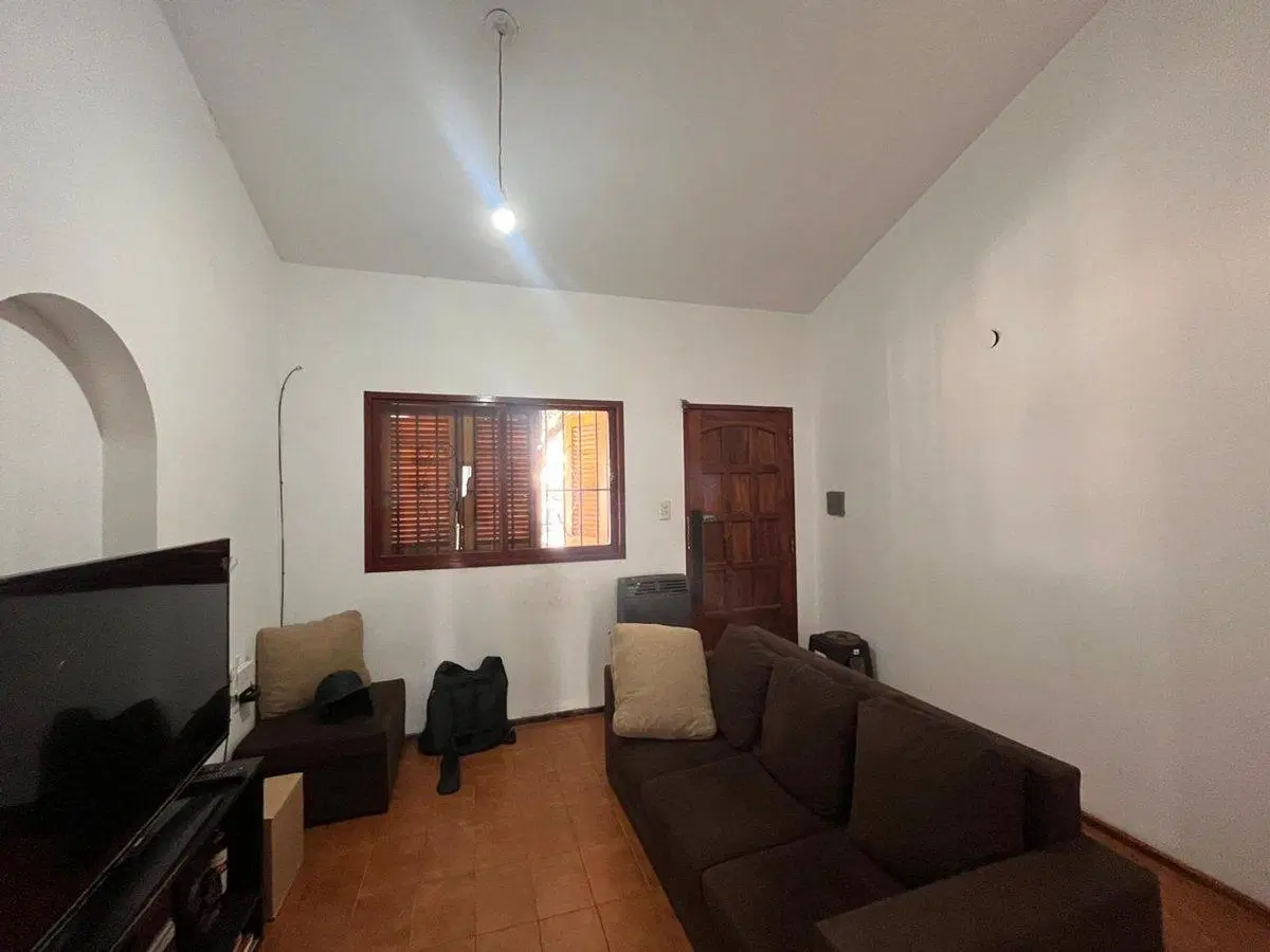 VENTA 2 Casas de 2 Dorm c/u B° Balcarce Córdoba 4