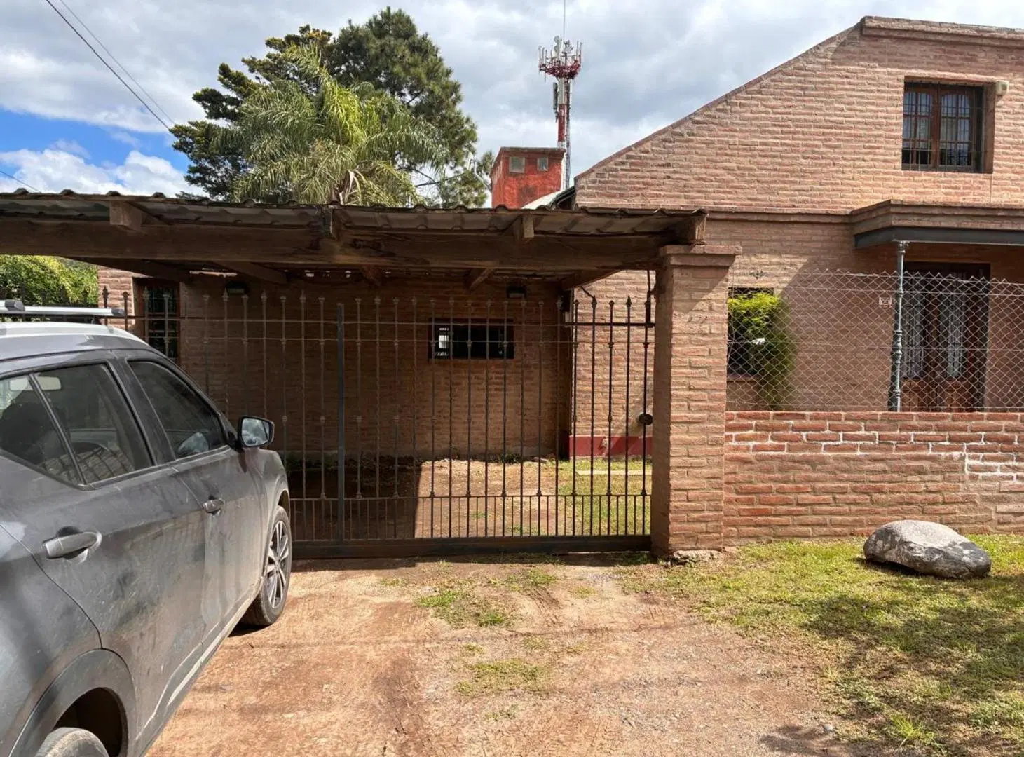 VENTA CASA 3 DORMITORIOS RIVERA INDARTE CORDOBA 2