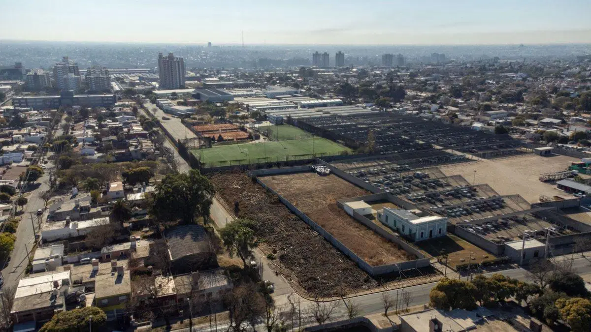 VENTA LOTE APTO DESARROLLO COMERCIAL CORDOBA 4