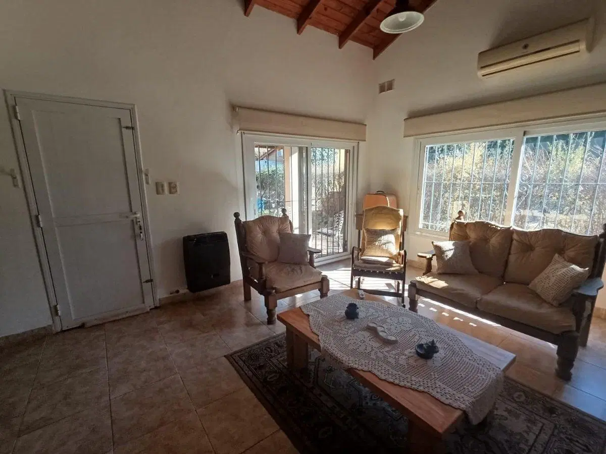 Se vende Casa + Cabañas en Sta Rosa de Calamuchita 4