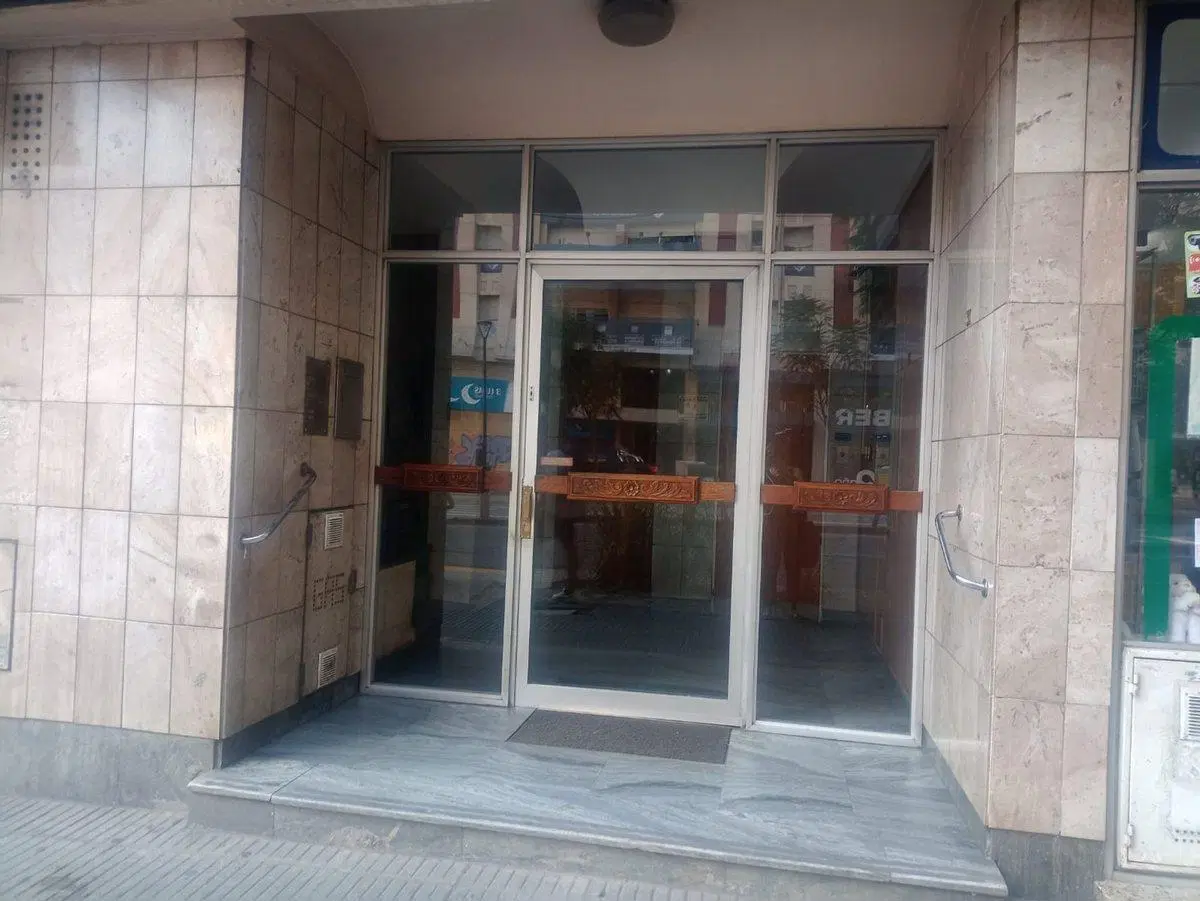 VENTA PISO, DEPTO 4 DORMITORIOS CENTRO CORDOBA 2