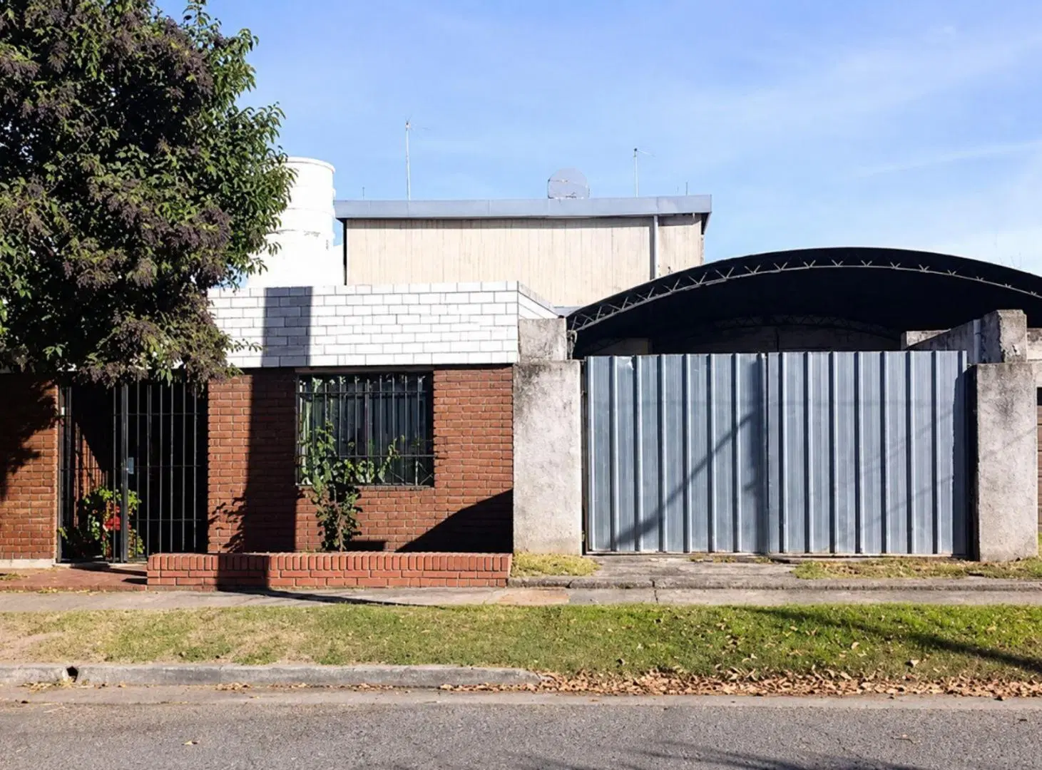 GALPON EN VENTA EN Bª MARQUEZ DE SOBREMONTE 2