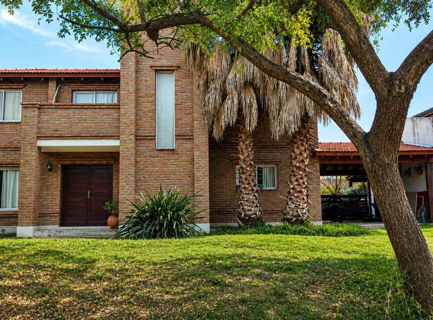 VENTA CASA 3 DORMITORIOS SAN ISIDRO CORDOBA