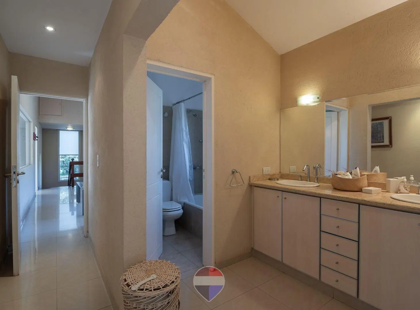 VENTA CASA EN COUNTRY LA ARBOLEDA CÓRDOBA 2