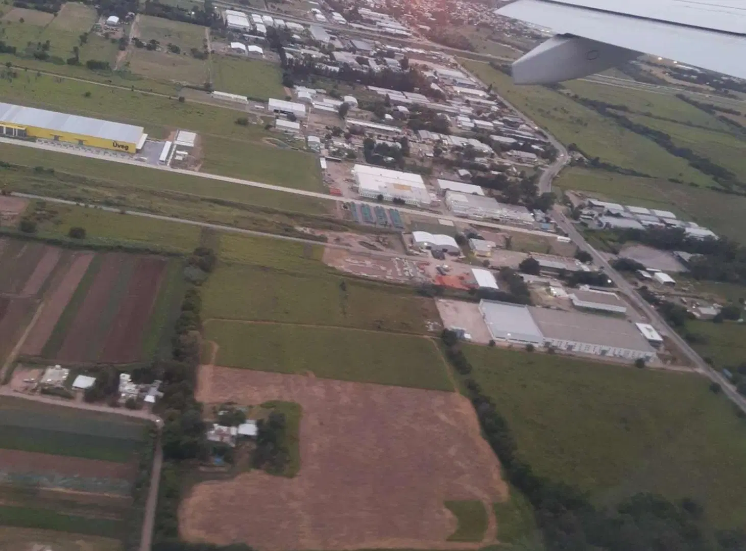 VENTA TERRENO MEDIA HECTAREA B° AEROPUERTO CÓRDOBA 4