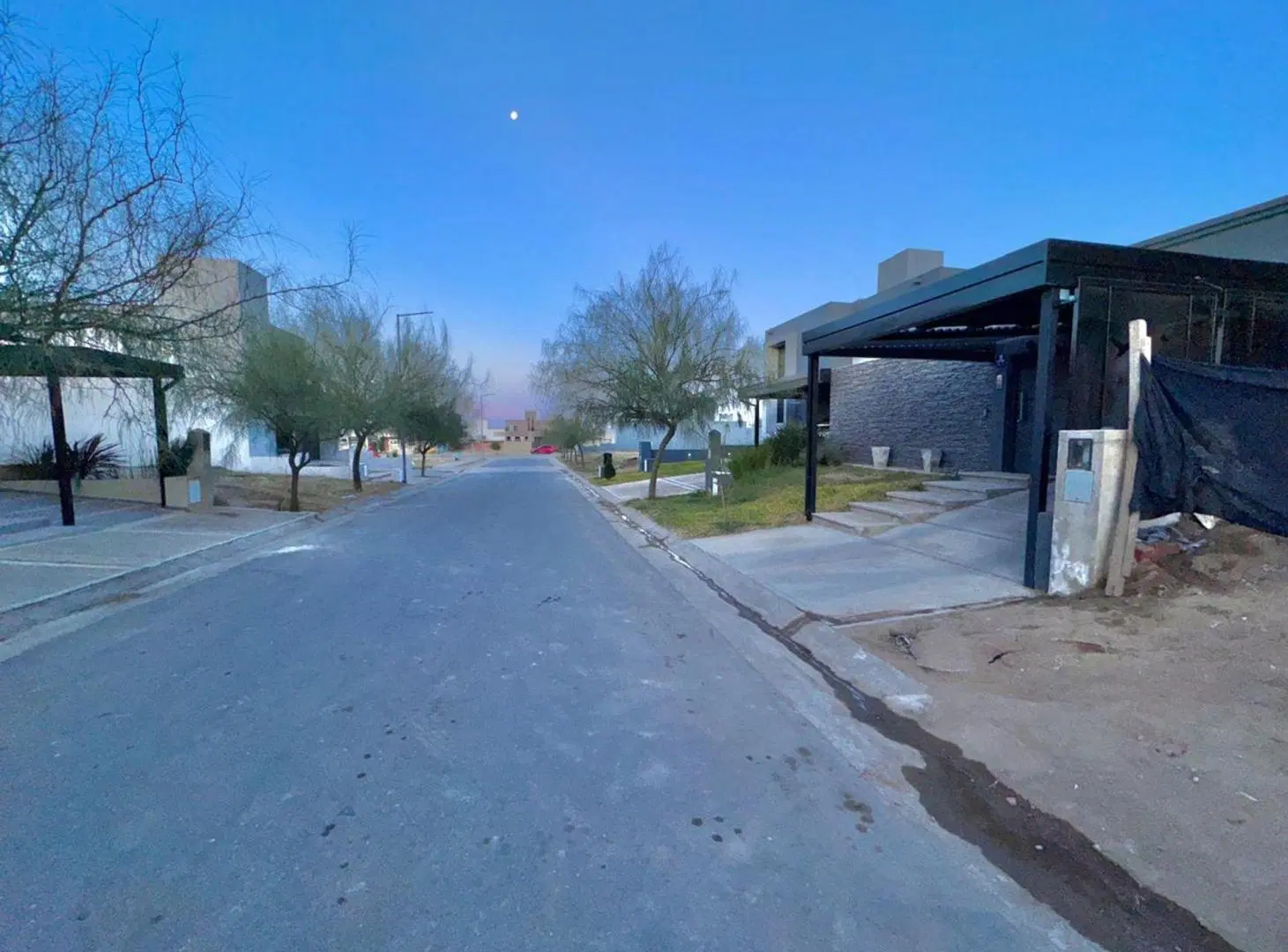 VENTA CASA 3 DORMITORIOS DOCTA MALAGUEÑO ETAPA 2 4