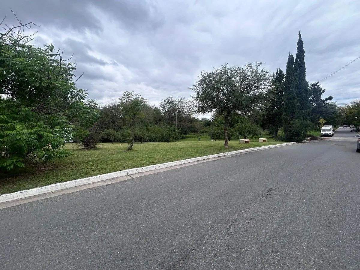 VENTA CASA 2 DORMITORIOS QUEBRADA DE LAS ROSAS CBA 3