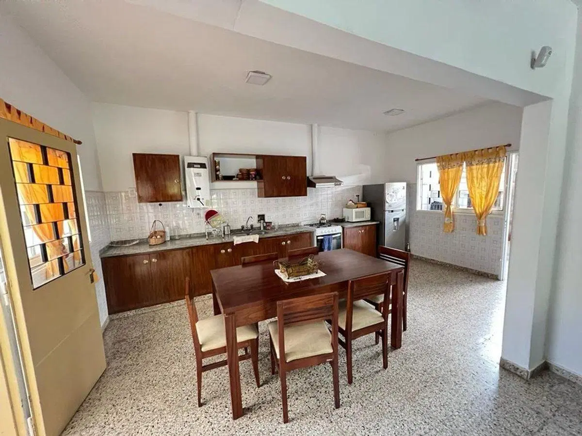 VENTA CASA 3 DORM MAS 2 DPTOS B° CUPANI CÓRDOBA 4