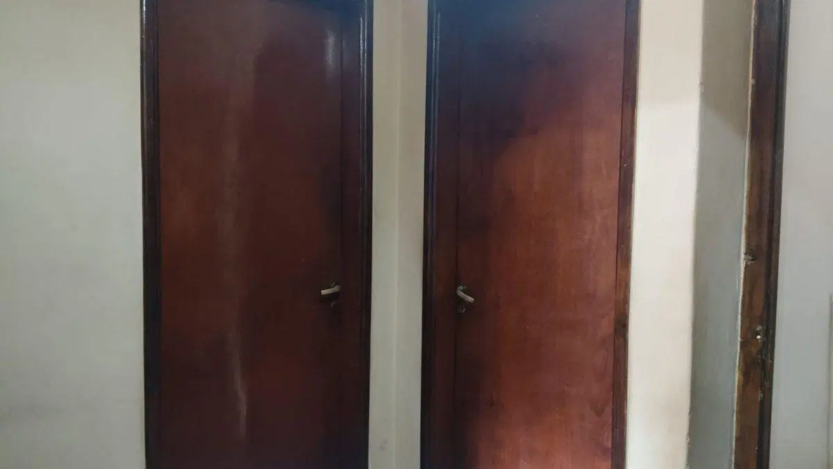 VENTA CASA 2 DORMITORIOS + GALPON LOS PARAISOS cba 4