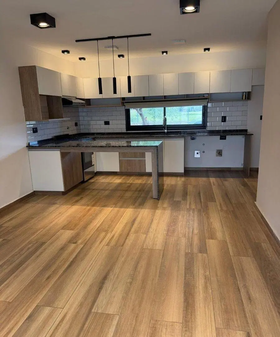 Se vende casa en docta 3 dormitorios 2