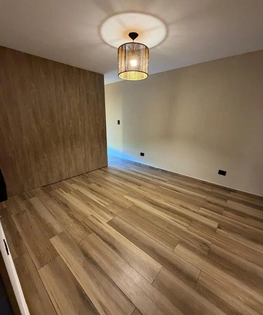 Se vende casa en docta 3 dormitorios 5