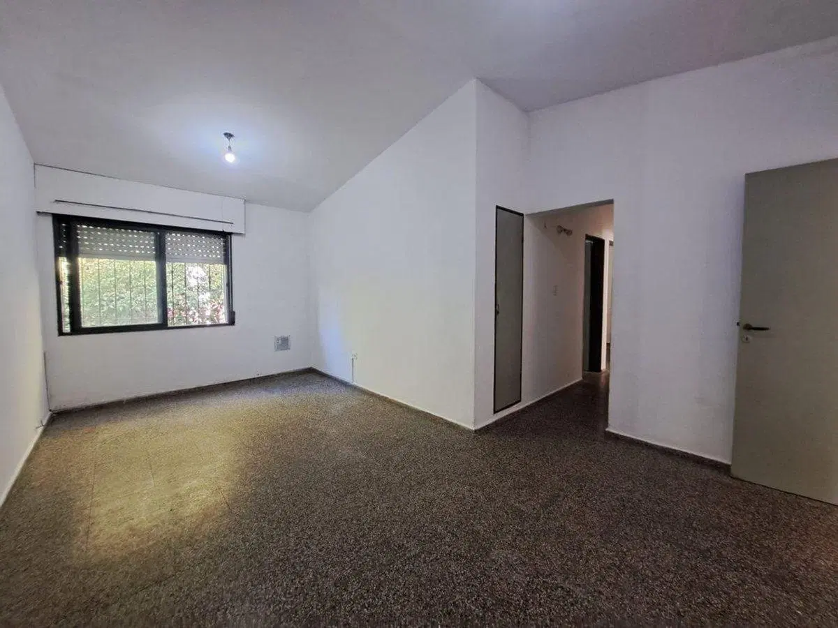 ALQUILER  DEPTO 3 DORM PARQUE CAPITAL 3