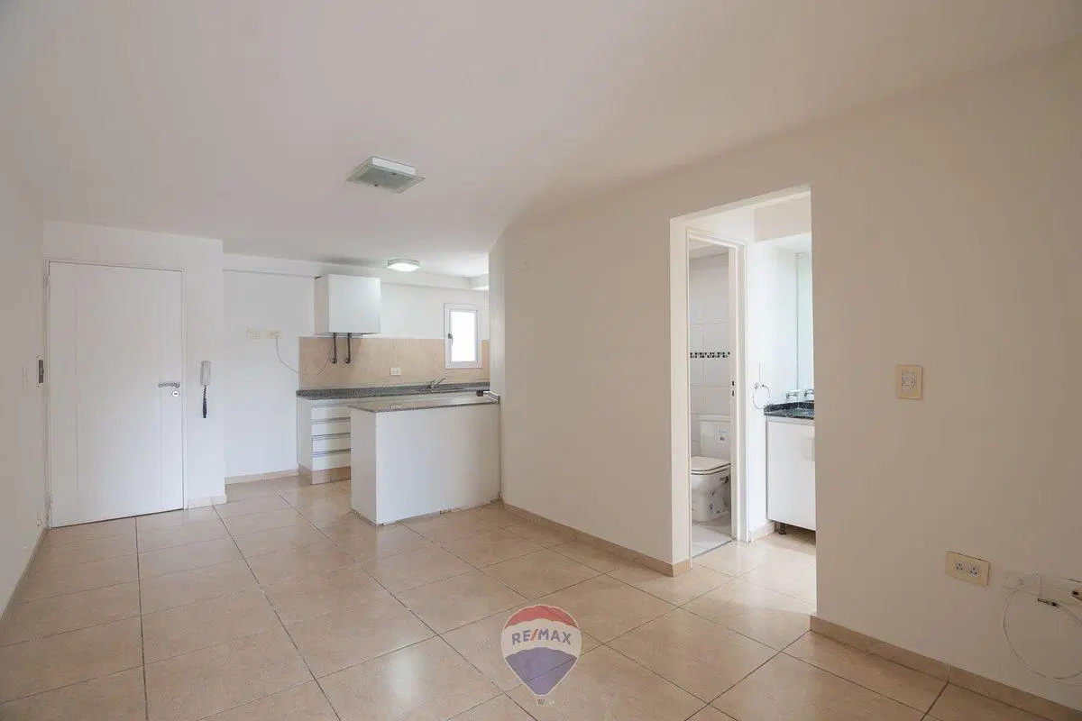 VENTA DPTO 1 DORM  BALCÓN AMPLIO PILETA CENTRO CBA 4