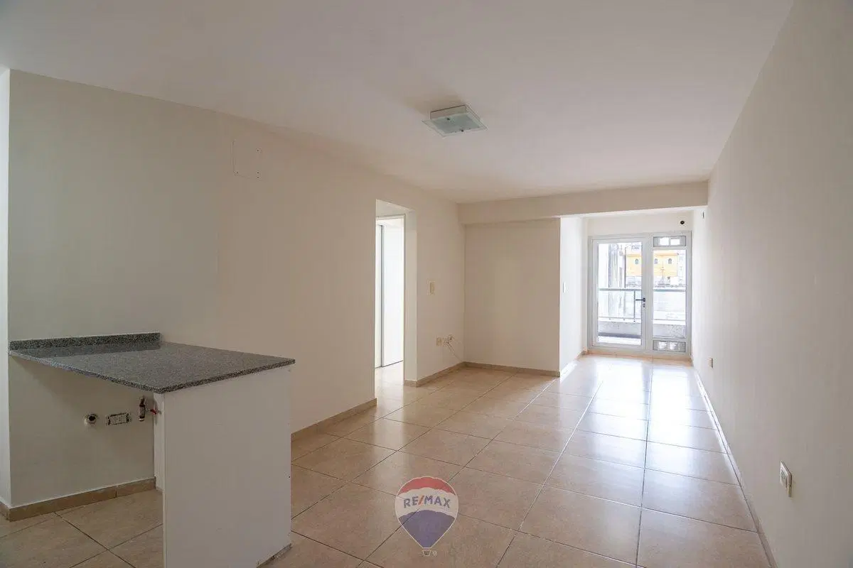 SE VENDE DEPARTAMENTO 1 DORMITORIO BALCON AMPLIO 4