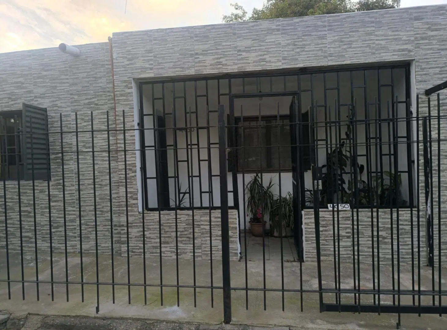 VENTA CASA 3 DORM B° SAN ROQUE 4