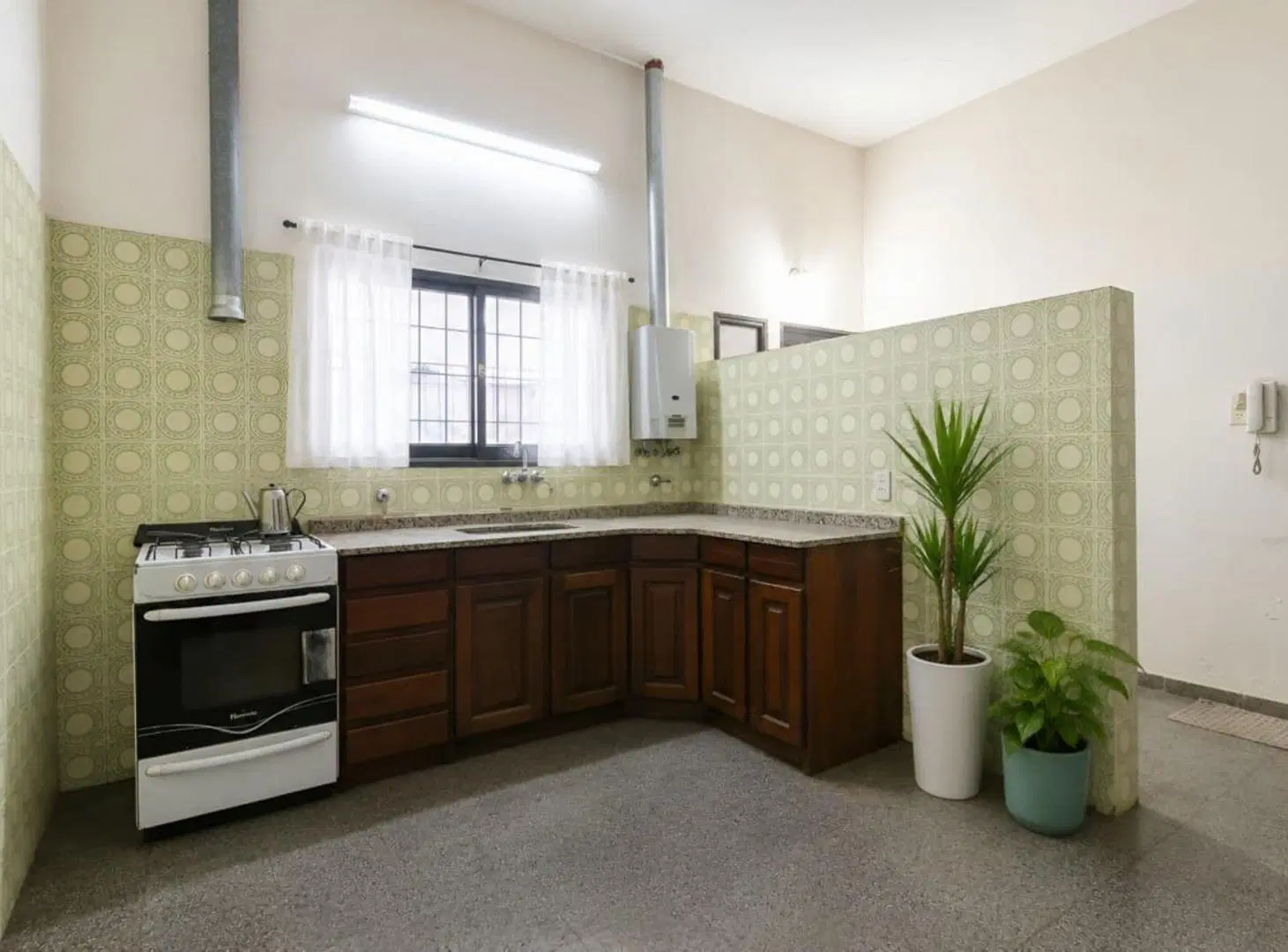 VENTA CASA 3 DORMITORIOS QUINCHO Y PILETA 3