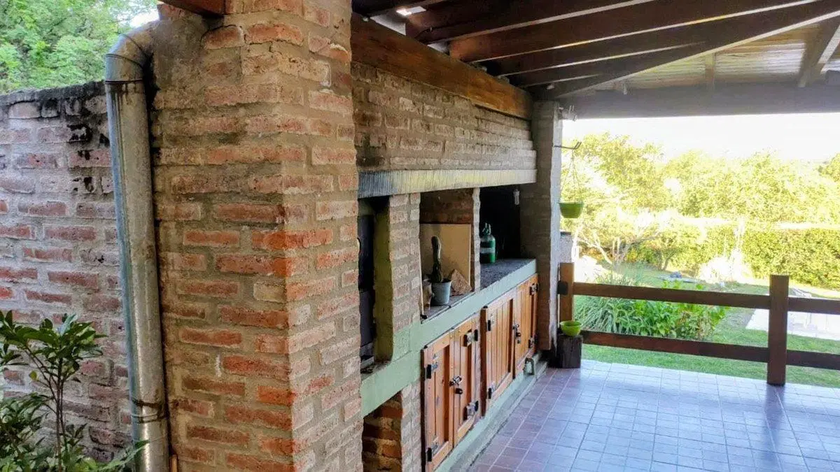VENTA CASA 3 DORMITORIOS EN LAS SIERRAS CON PILETA 5
