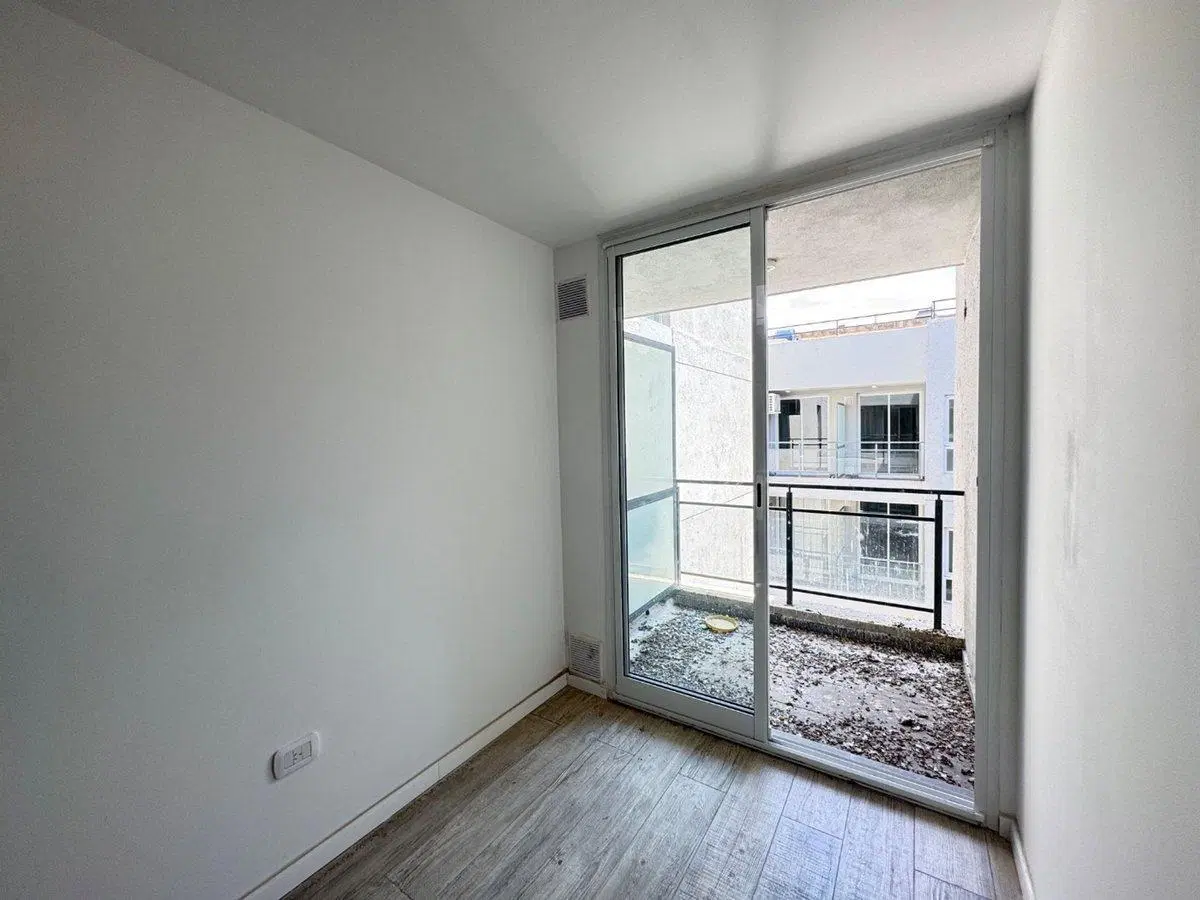 Se vende departamente cerca de nueva cordoba 5