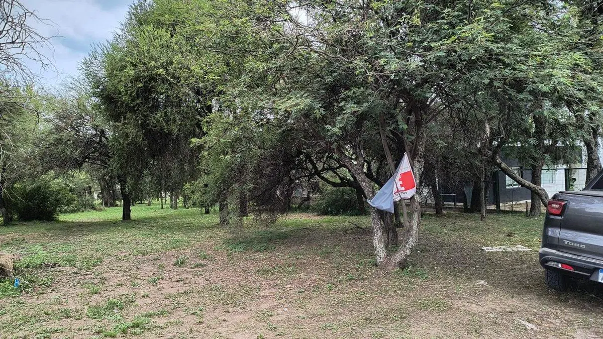 VENTA VALLE DEL GOLF ETAPA 2  LOTE  864 M2 CENTRAL 3