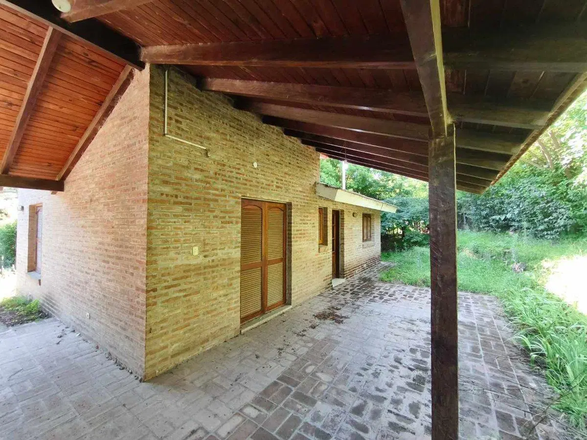 CASA 2 DORMITORIOS CON ALTILLO EN RIO CEBALLOS 5