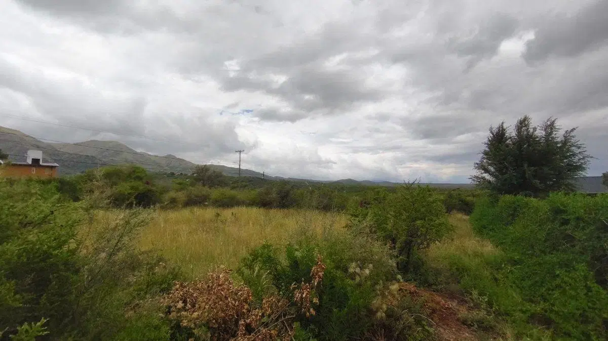 VENTA LOTE ESQUINA 600M2 EN LOS COCOS ESCRITURA 2
