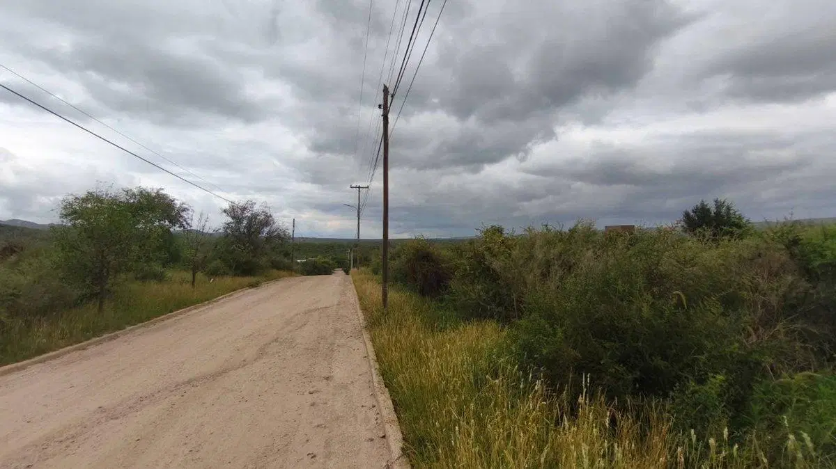 VENTA LOTE ESQUINA 600M2 EN LOS COCOS ESCRITURA 5