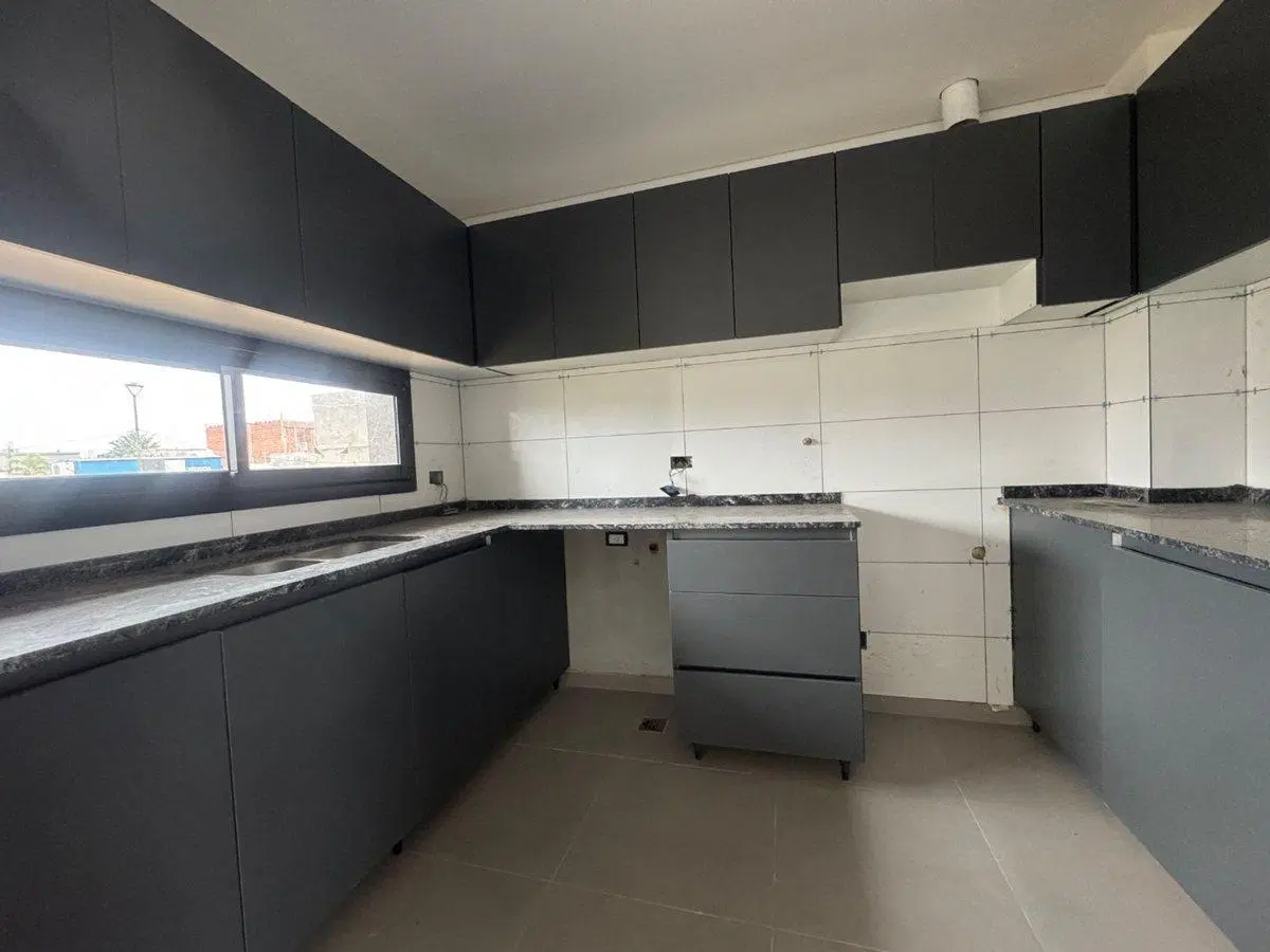 Venta DUPLEX 2 dormitorios dentro Circunvalación 3